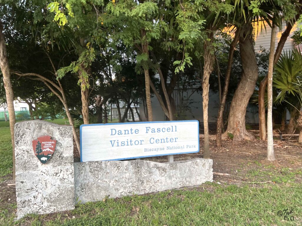 Dante Fascell Visitor Center
ダンテ・ファセル・ビジター・センター
Biscayne National Park
ビスケーン国立公園
